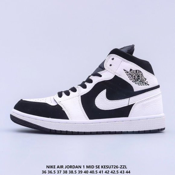 Air Jordan Mid mid-top casual basketball shoes black and white